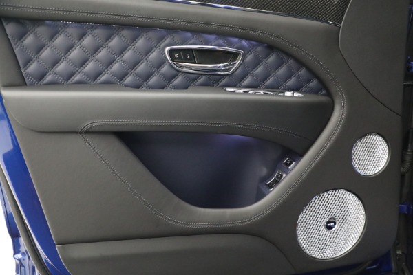Used 2021 Bentley Bentayga First Edition for sale $189,900 at Alfa Romeo of Greenwich in Greenwich CT 06830 16