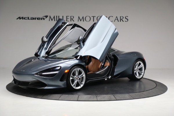 Used 2018 McLaren 720S Luxury for sale Sold at Alfa Romeo of Greenwich in Greenwich CT 06830 14