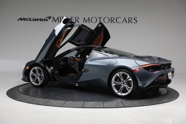 Used 2018 McLaren 720S Luxury for sale $269,900 at Alfa Romeo of Greenwich in Greenwich CT 06830 16