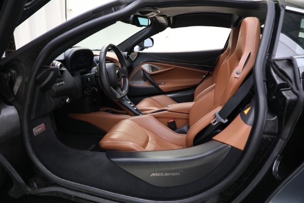 Used 2018 McLaren 720S Luxury for sale Sold at Alfa Romeo of Greenwich in Greenwich CT 06830 26