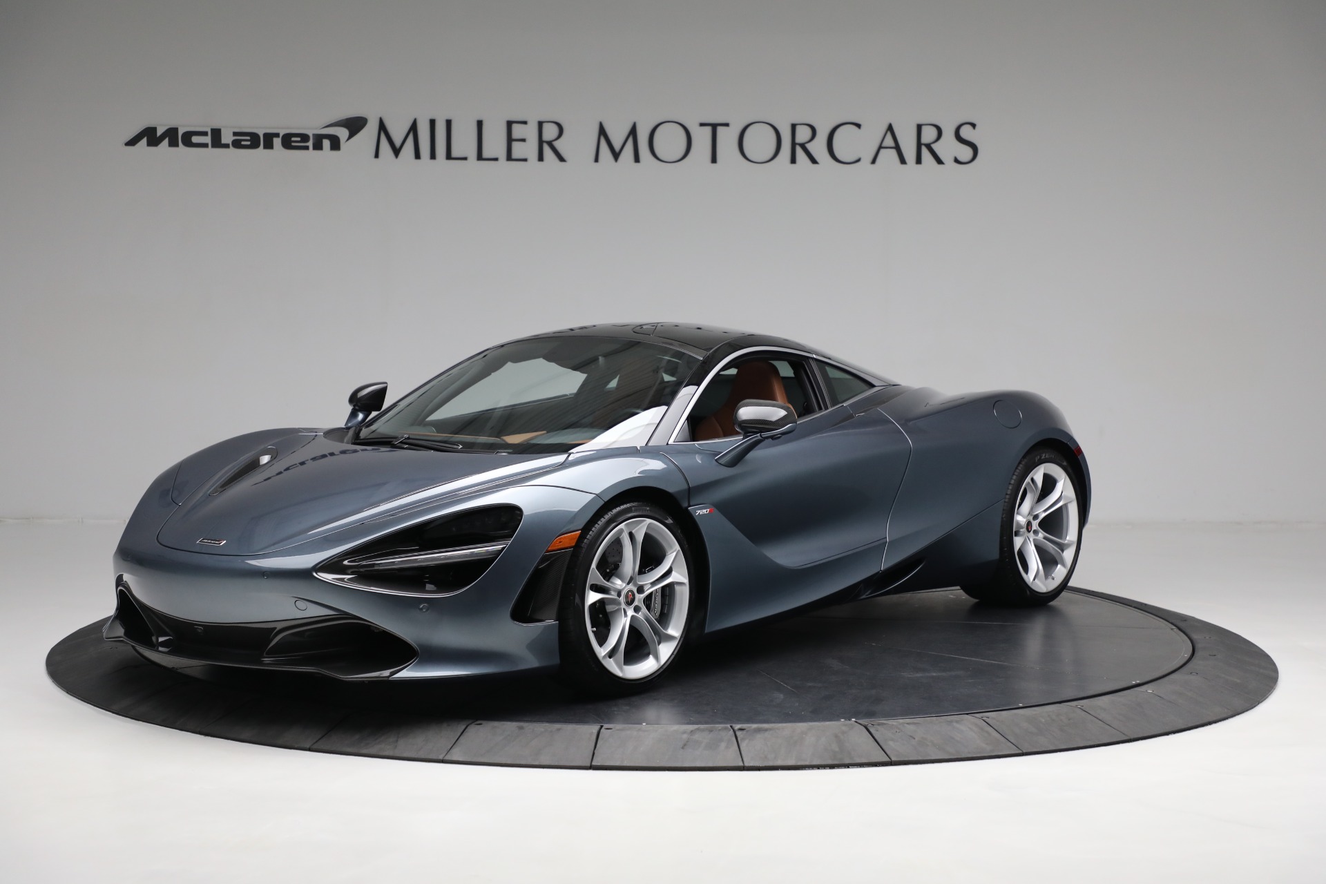 Used 2018 McLaren 720S Luxury for sale Sold at Alfa Romeo of Greenwich in Greenwich CT 06830 1