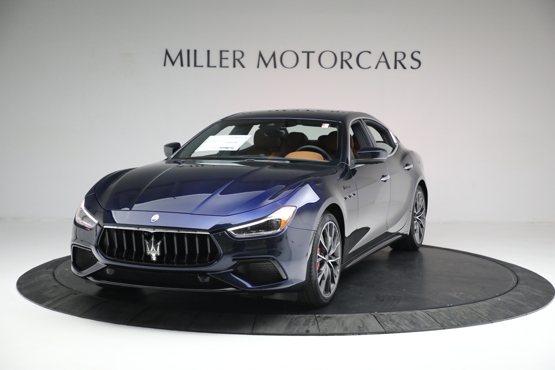 New 2023 Maserati Ghibli Modena Q4 for sale $103,955 at Alfa Romeo of Greenwich in Greenwich CT 06830 1