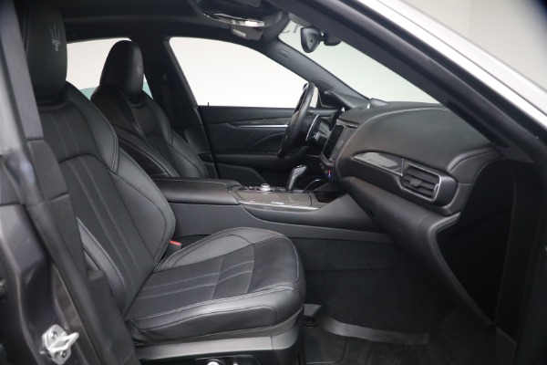 Used 2023 Maserati Levante GT for sale $39,900 at Alfa Romeo of Greenwich in Greenwich CT 06830 16