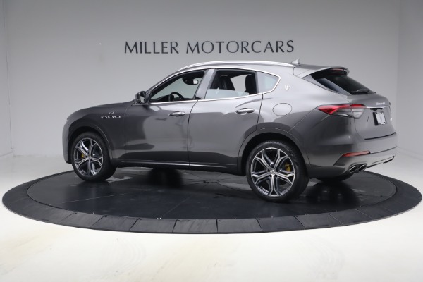 Used 2023 Maserati Levante GT for sale $39,900 at Alfa Romeo of Greenwich in Greenwich CT 06830 4