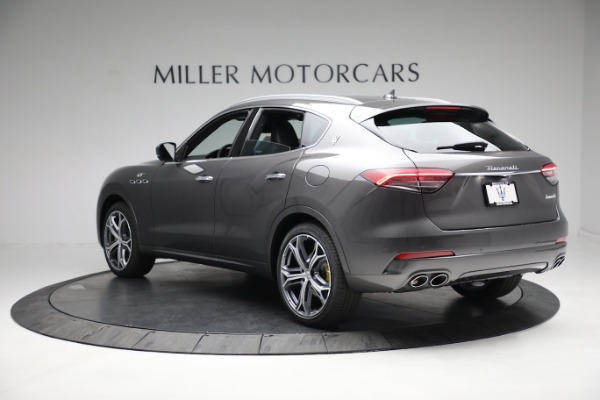 New 2023 Maserati Levante GT for sale $103,545 at Alfa Romeo of Greenwich in Greenwich CT 06830 5