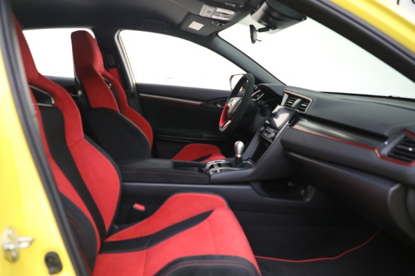 Used 2021 Honda Civic Type R Limited Edition for sale $59,900 at Alfa Romeo of Greenwich in Greenwich CT 06830 18