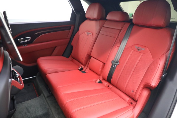 New 2023 Bentley Bentayga EWB V8 for sale $273,455 at Alfa Romeo of Greenwich in Greenwich CT 06830 28