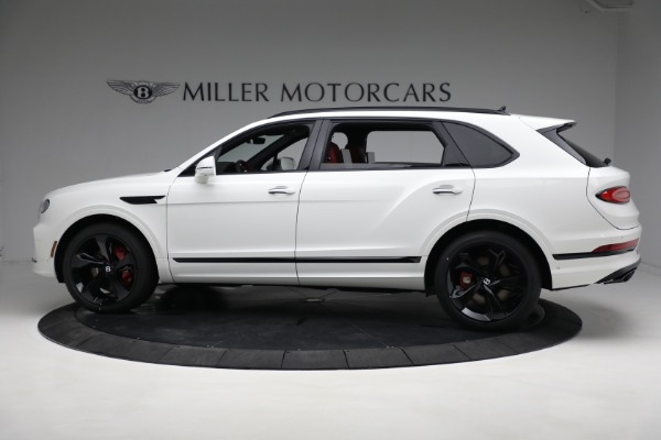 New 2023 Bentley Bentayga EWB V8 for sale $273,455 at Alfa Romeo of Greenwich in Greenwich CT 06830 6