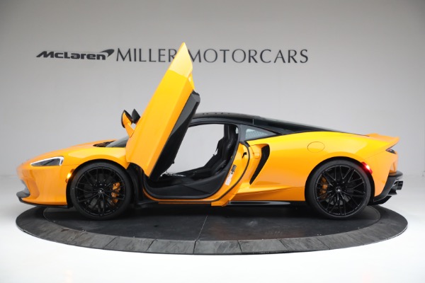New 2023 McLaren GT Luxe for sale Sold at Alfa Romeo of Greenwich in Greenwich CT 06830 14