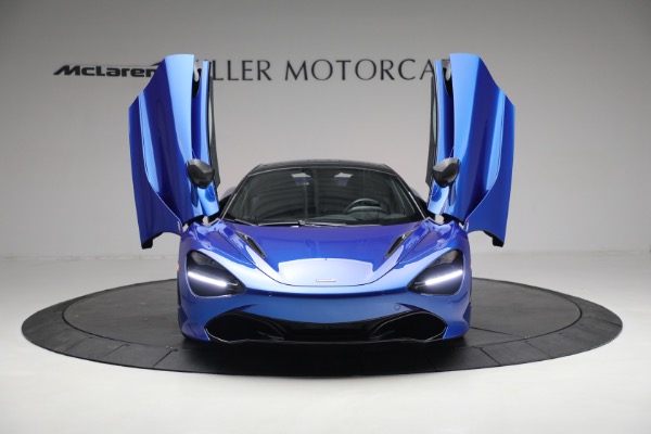 New 2023 McLaren 720S Spider Performance for sale $407,510 at Alfa Romeo of Greenwich in Greenwich CT 06830 18