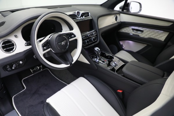 New 2023 Bentley Bentayga V8 Azure for sale Sold at Alfa Romeo of Greenwich in Greenwich CT 06830 16