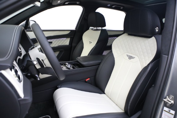 New 2023 Bentley Bentayga V8 Azure for sale Sold at Alfa Romeo of Greenwich in Greenwich CT 06830 18
