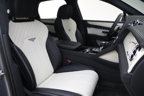 New 2023 Bentley Bentayga V8 Azure for sale Sold at Alfa Romeo of Greenwich in Greenwich CT 06830 22