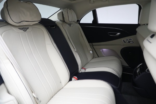 New 2023 Bentley Flying Spur Hybrid for sale $244,610 at Alfa Romeo of Greenwich in Greenwich CT 06830 22