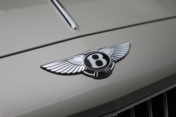 New 2023 Bentley Flying Spur V8 for sale $246,365 at Alfa Romeo of Greenwich in Greenwich CT 06830 15