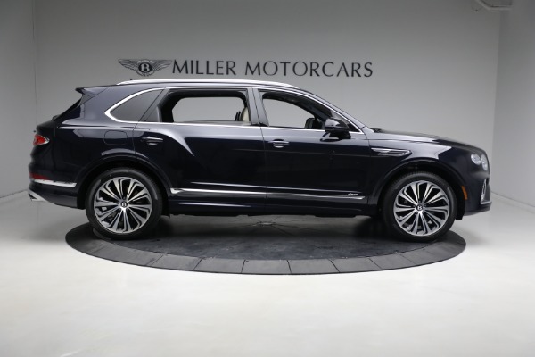 Used 2023 Bentley Bentayga EWB Azure for sale $179,900 at Alfa Romeo of Greenwich in Greenwich CT 06830 12