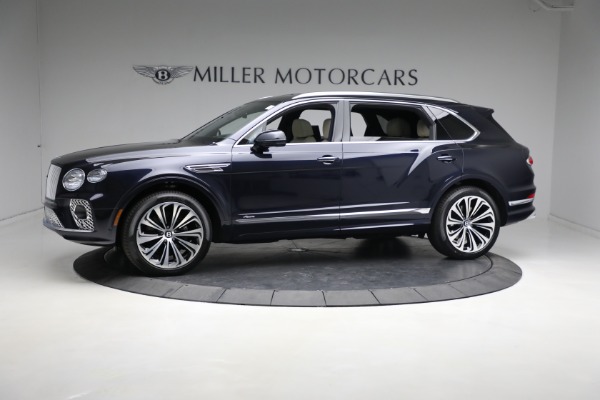 Used 2023 Bentley Bentayga EWB Azure for sale $179,900 at Alfa Romeo of Greenwich in Greenwich CT 06830 3