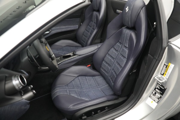 Used 2022 Ferrari 812 GTS for sale $785,900 at Alfa Romeo of Greenwich in Greenwich CT 06830 21