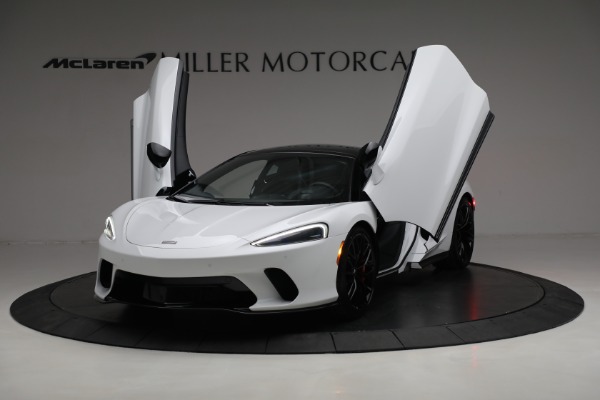 New 2023 McLaren GT Luxe for sale Call for price at Alfa Romeo of Greenwich in Greenwich CT 06830 17
