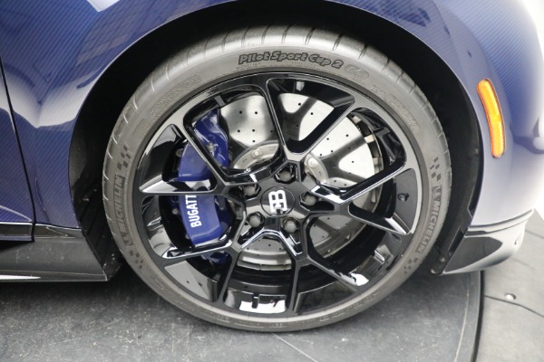 Used 2018 Bugatti Chiron for sale Call for price at Alfa Romeo of Greenwich in Greenwich CT 06830 25