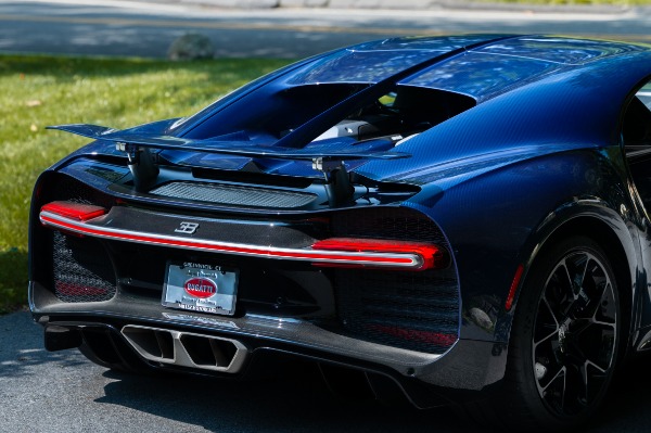 Used 2018 Bugatti Chiron for sale Call for price at Alfa Romeo of Greenwich in Greenwich CT 06830 7