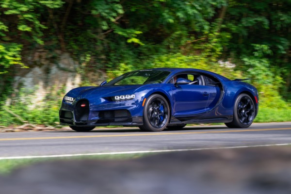 Used 2018 Bugatti Chiron Chiron for sale Sold at Alfa Romeo of Greenwich in Greenwich CT 06830 9