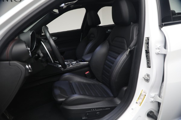 Used 2023 Alfa Romeo Giulia Estrema for sale $32,900 at Alfa Romeo of Greenwich in Greenwich CT 06830 14