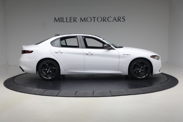 Used 2023 Alfa Romeo Giulia Estrema for sale $32,900 at Alfa Romeo of Greenwich in Greenwich CT 06830 9