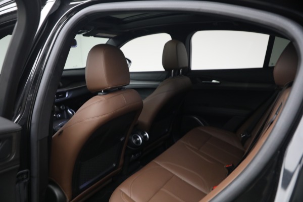 Used 2023 Alfa Romeo Stelvio Ti for sale $32,900 at Alfa Romeo of Greenwich in Greenwich CT 06830 19