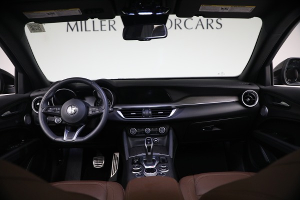 Used 2023 Alfa Romeo Stelvio Ti for sale $32,900 at Alfa Romeo of Greenwich in Greenwich CT 06830 22