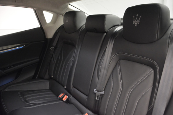 New 2017 Maserati Quattroporte S Q4 GranLusso for sale Sold at Alfa Romeo of Greenwich in Greenwich CT 06830 19