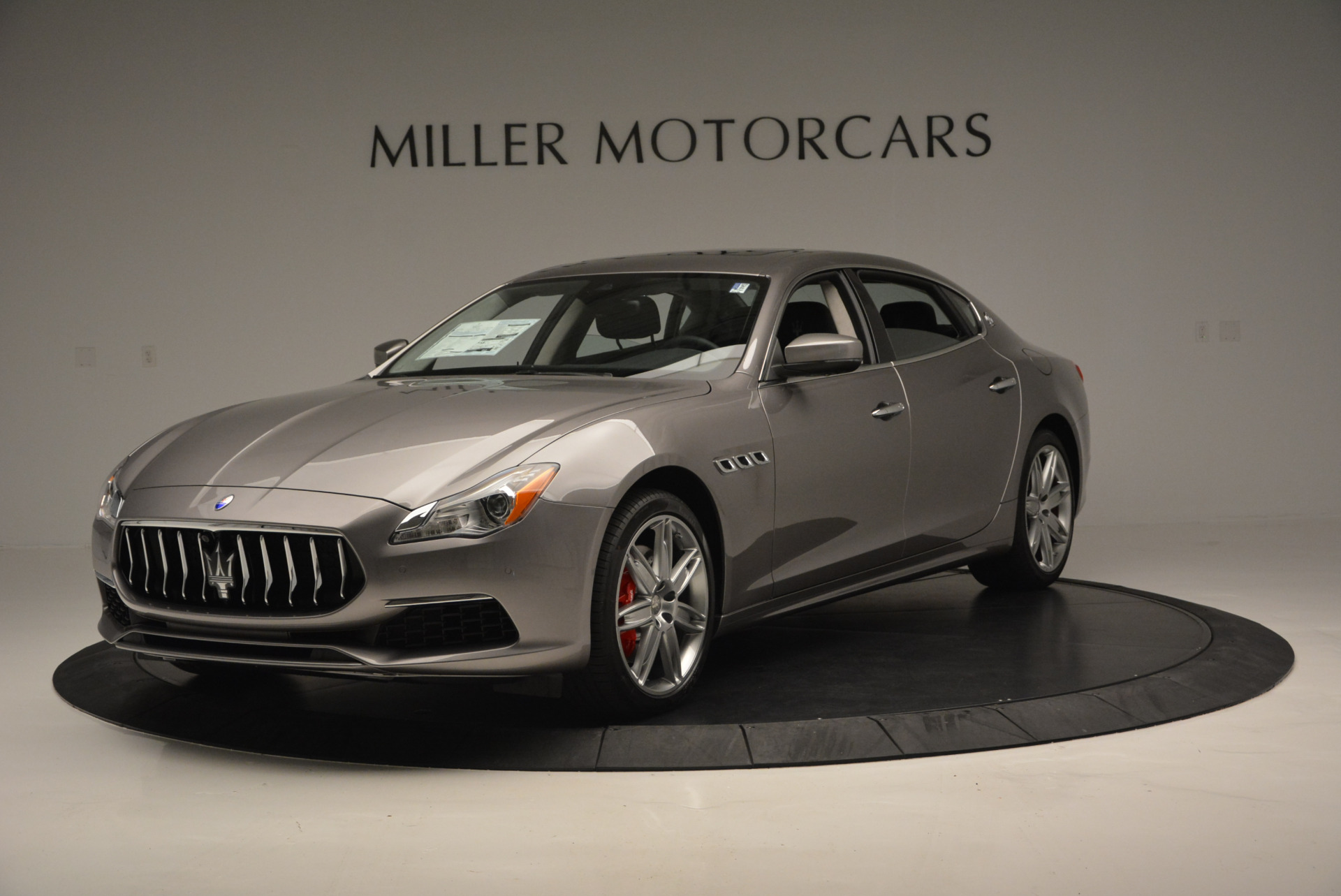 New 2017 Maserati Quattroporte S Q4 GranLusso for sale Sold at Alfa Romeo of Greenwich in Greenwich CT 06830 1
