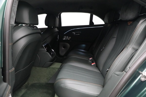 Used 2022 Bentley Flying Spur Hybrid for sale $214,900 at Alfa Romeo of Greenwich in Greenwich CT 06830 24