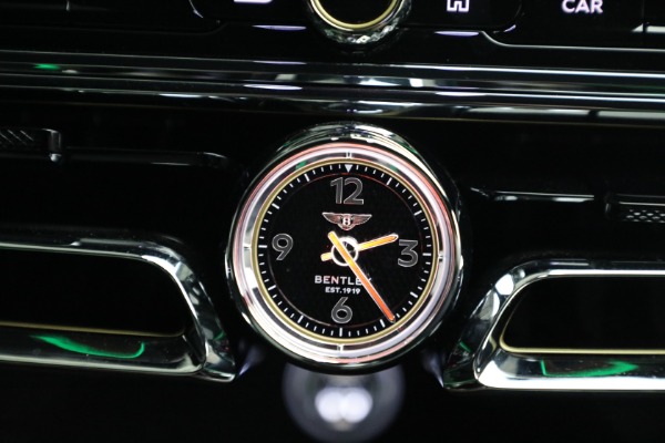 Used 2022 Bentley Flying Spur Hybrid for sale $214,900 at Alfa Romeo of Greenwich in Greenwich CT 06830 26