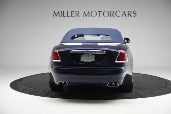 Used 2017 Rolls-Royce Dawn for sale $269,900 at Alfa Romeo of Greenwich in Greenwich CT 06830 12