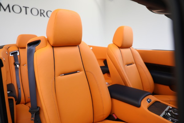 Used 2017 Rolls-Royce Dawn for sale $269,900 at Alfa Romeo of Greenwich in Greenwich CT 06830 25