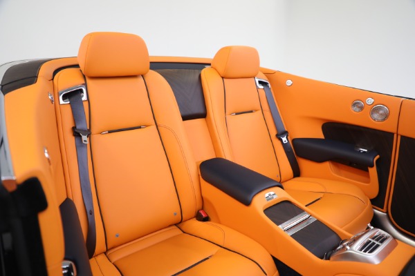 Used 2017 Rolls-Royce Dawn for sale $269,900 at Alfa Romeo of Greenwich in Greenwich CT 06830 27
