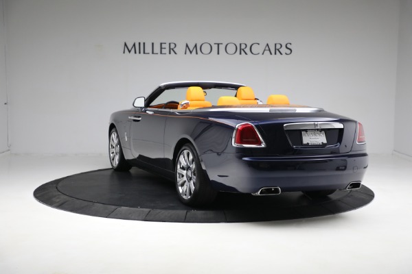 Used 2017 Rolls-Royce Dawn for sale $269,900 at Alfa Romeo of Greenwich in Greenwich CT 06830 3