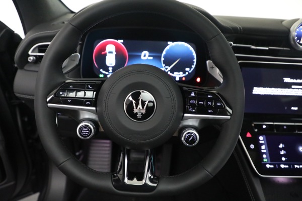 New 2023 Maserati Grecale Modena for sale $79,995 at Alfa Romeo of Greenwich in Greenwich CT 06830 15