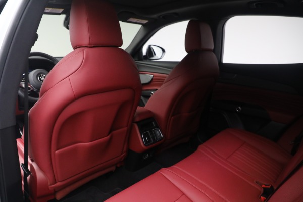 New 2023 Maserati Grecale Modena for sale $75,251 at Alfa Romeo of Greenwich in Greenwich CT 06830 21