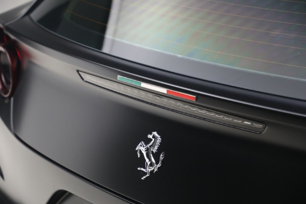 Used 2018 Ferrari GTC4Lusso for sale $265,900 at Alfa Romeo of Greenwich in Greenwich CT 06830 27