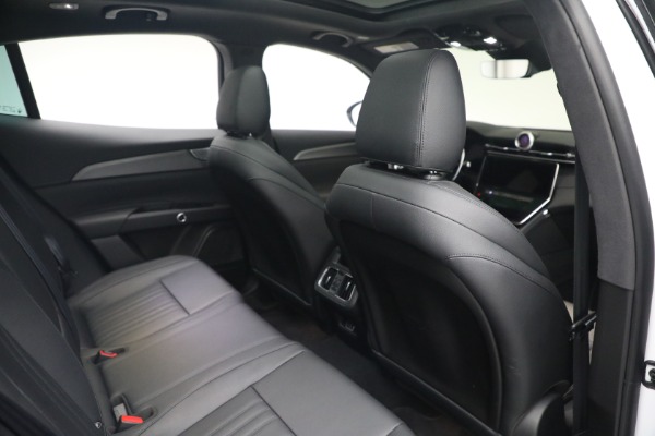 New 2023 Maserati Grecale GT for sale Sold at Alfa Romeo of Greenwich in Greenwich CT 06830 22