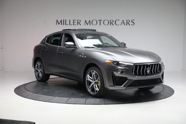 New 2023 Maserati Levante GT for sale $117,895 at Alfa Romeo of Greenwich in Greenwich CT 06830 11