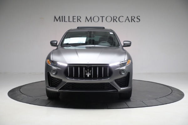 New 2023 Maserati Levante GT for sale $117,895 at Alfa Romeo of Greenwich in Greenwich CT 06830 12