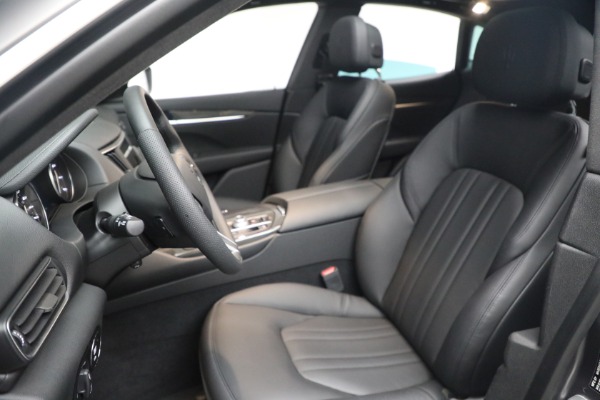 New 2023 Maserati Levante GT for sale $117,895 at Alfa Romeo of Greenwich in Greenwich CT 06830 15