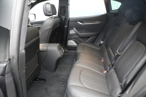 New 2023 Maserati Levante GT for sale $117,895 at Alfa Romeo of Greenwich in Greenwich CT 06830 18