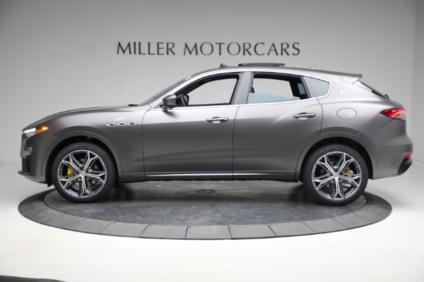 New 2023 Maserati Levante GT for sale $117,895 at Alfa Romeo of Greenwich in Greenwich CT 06830 3
