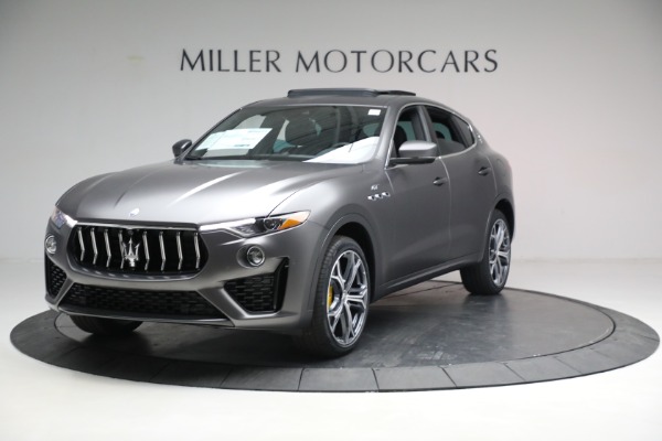 New 2023 Maserati Levante GT for sale $117,895 at Alfa Romeo of Greenwich in Greenwich CT 06830 1