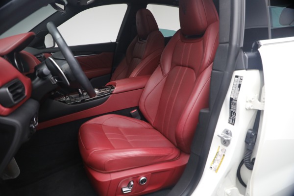 Used 2023 Maserati Levante GT for sale $46,900 at Alfa Romeo of Greenwich in Greenwich CT 06830 15
