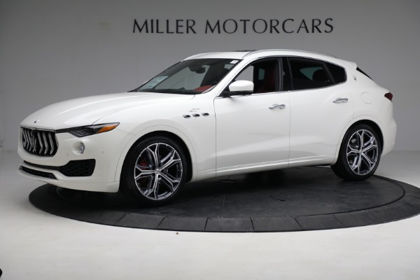 New 2023 Maserati Levante GT for sale $102,135 at Alfa Romeo of Greenwich in Greenwich CT 06830 2